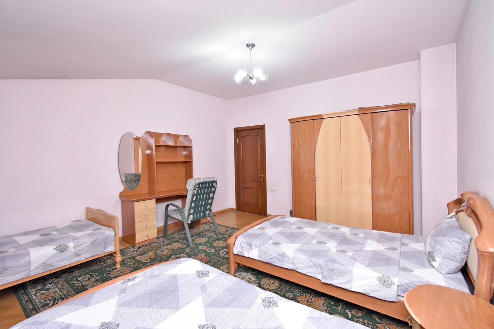 Amigo Guest Hostel Yerevan Exterior photo