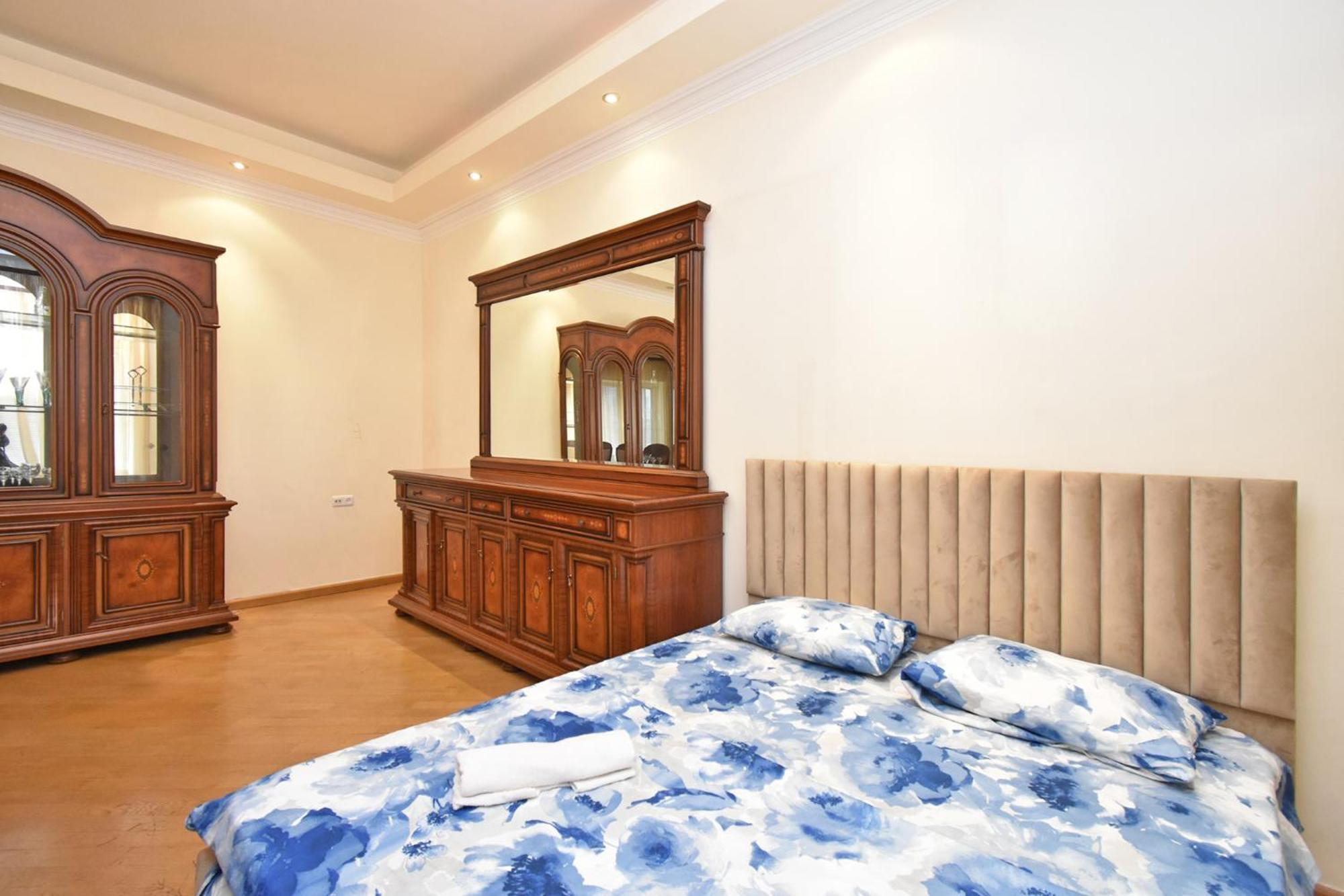Amigo Guest Hostel Yerevan Exterior photo